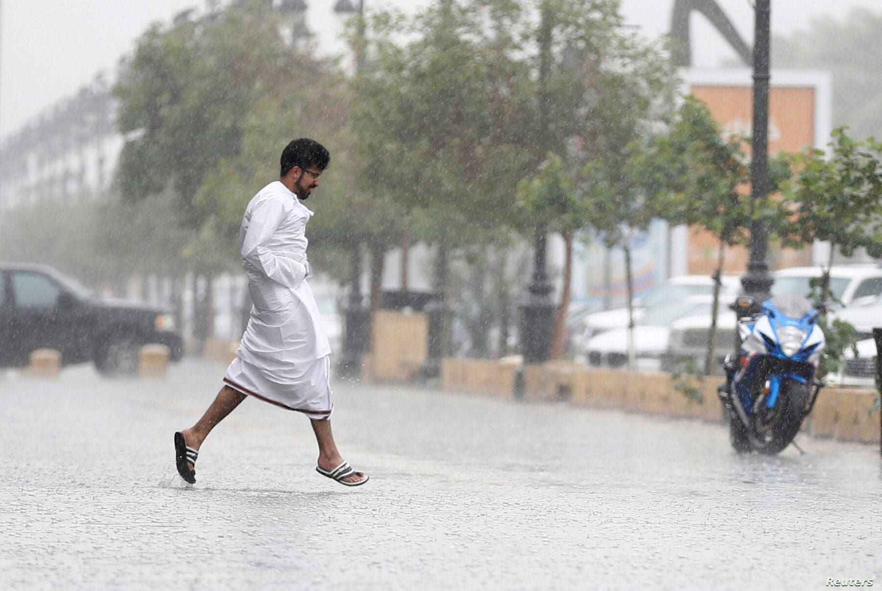 الأرصاد السعودية توضح خريطة الطقس وتوقعات سقوط أمطار خلال الساعات المقبلة