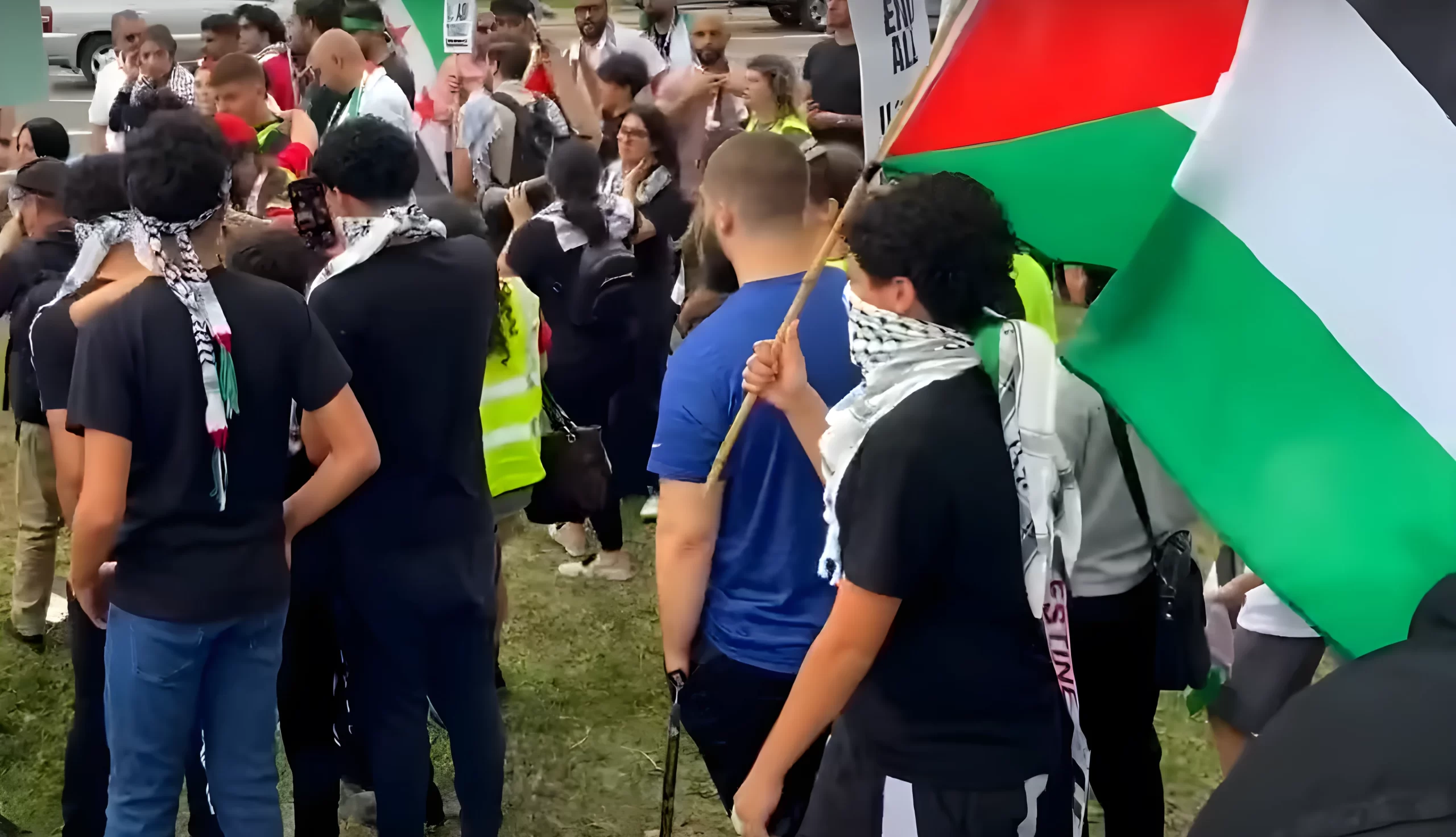 تنظيم تجمع لنشطاء أوروبيين مساند للشعب الفلسطيني