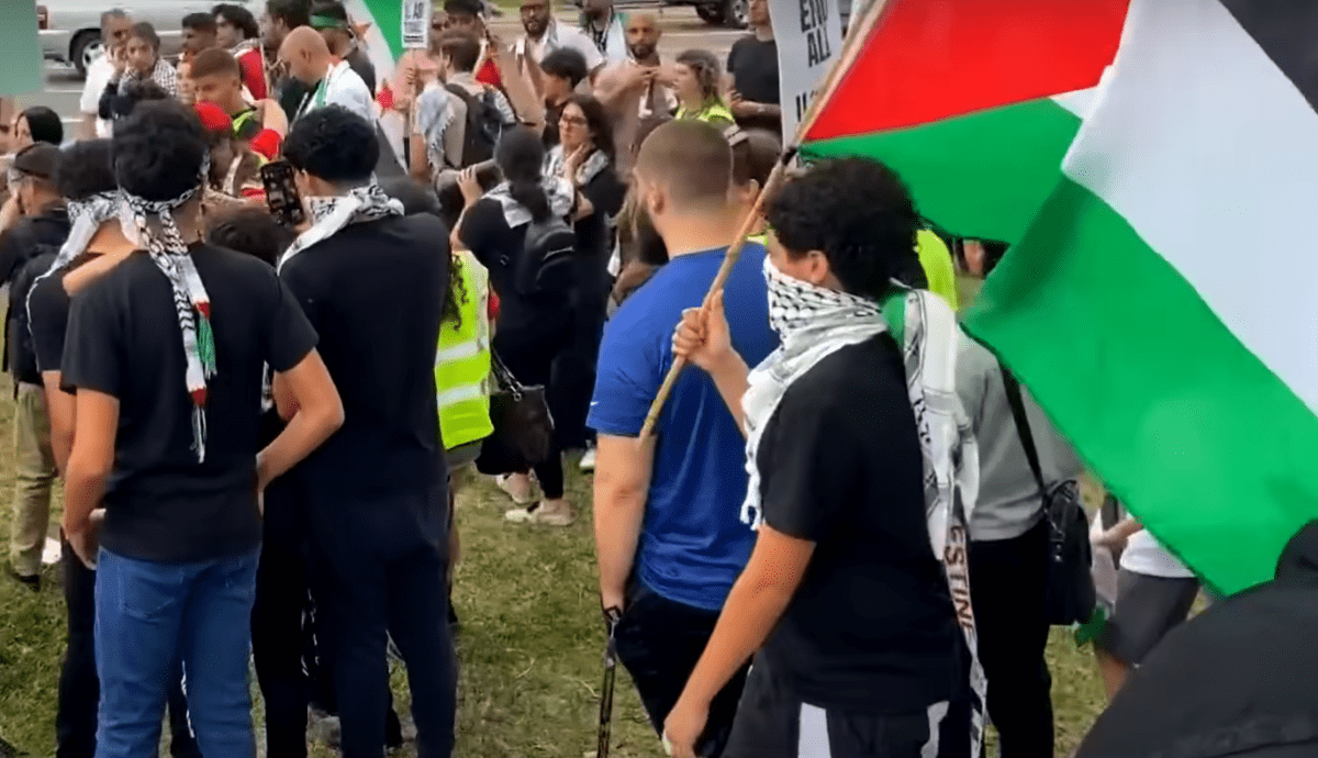 تنظيم تجمع لمساندة الشعب الفلسطيني في جنيف بسويسرا