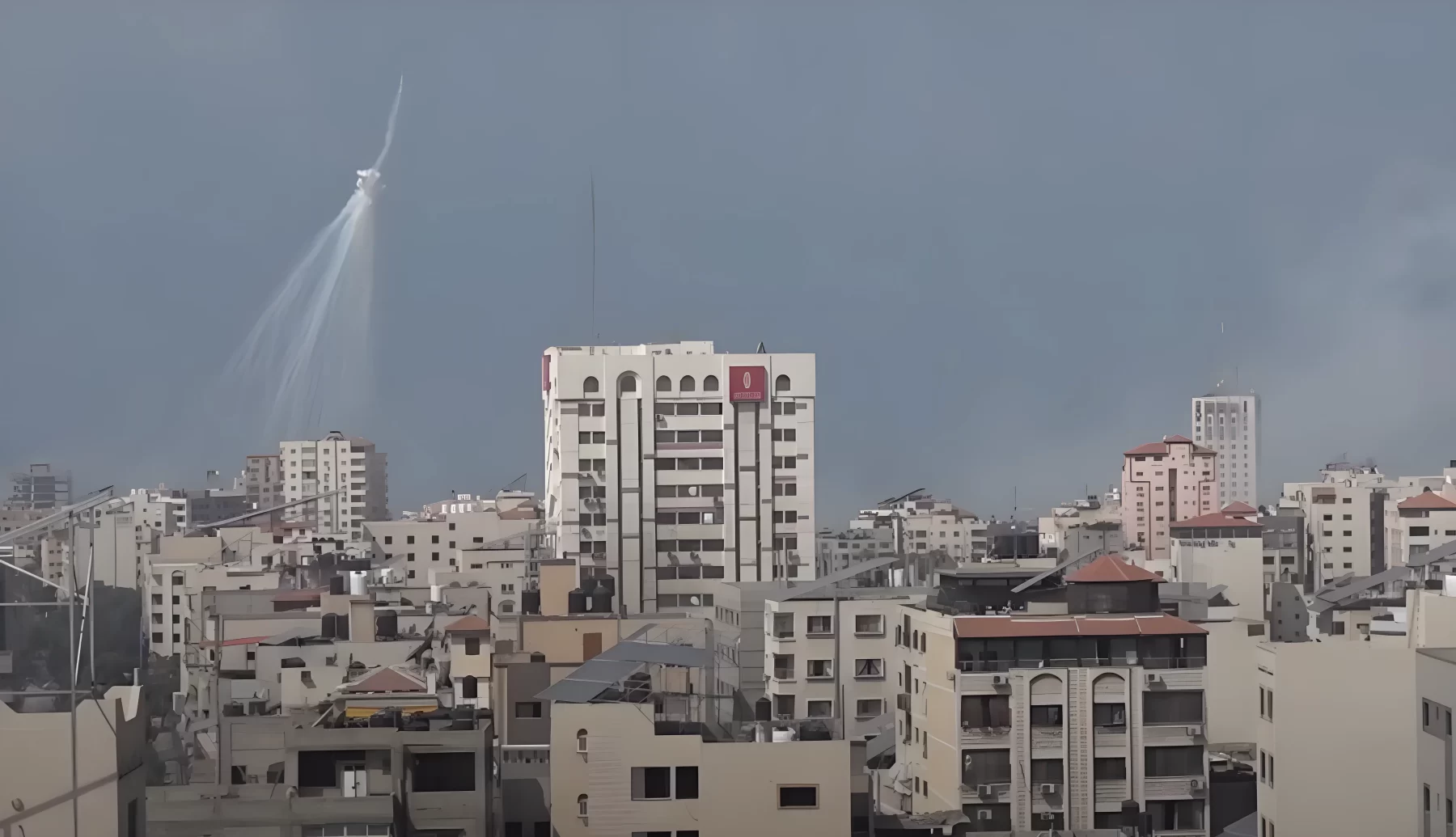 تقارير لمنظمات حقوقية تتهم غسرائيل باستخدام الفسفور الأبيض في قصفها على غزة