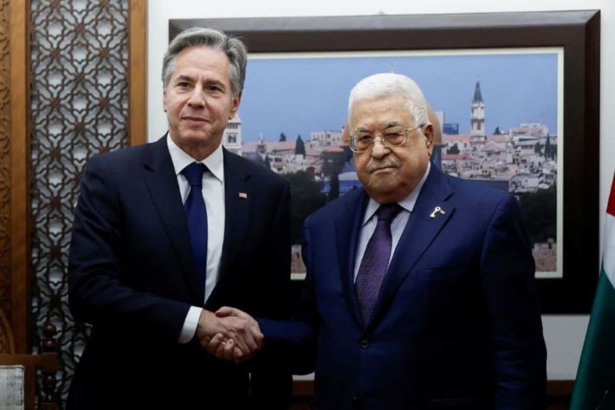 الرئيس الفلسطيني محمود عباس ووزير خارجية الولايات المتحدة أنتوني بلينكن