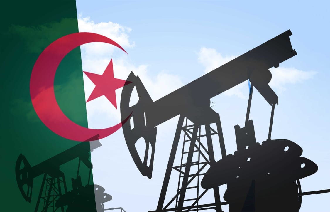 الجزائر تصدر النفط وتصعد أول عتبات الثراء