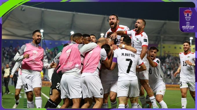 فرحة لاعبي فلسطين - مصدر الصورة: حساب كأس آسيا على تويتر