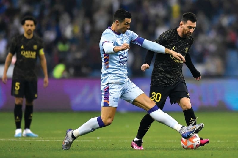 تاريخ مواجهات ميسي ضد رونالدو قبل كأس موسم الرياض 2024