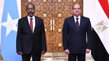 مؤتمر صحفي مشترك في القاهرة الرئيس المصري يستقبل نظيره الصومالي