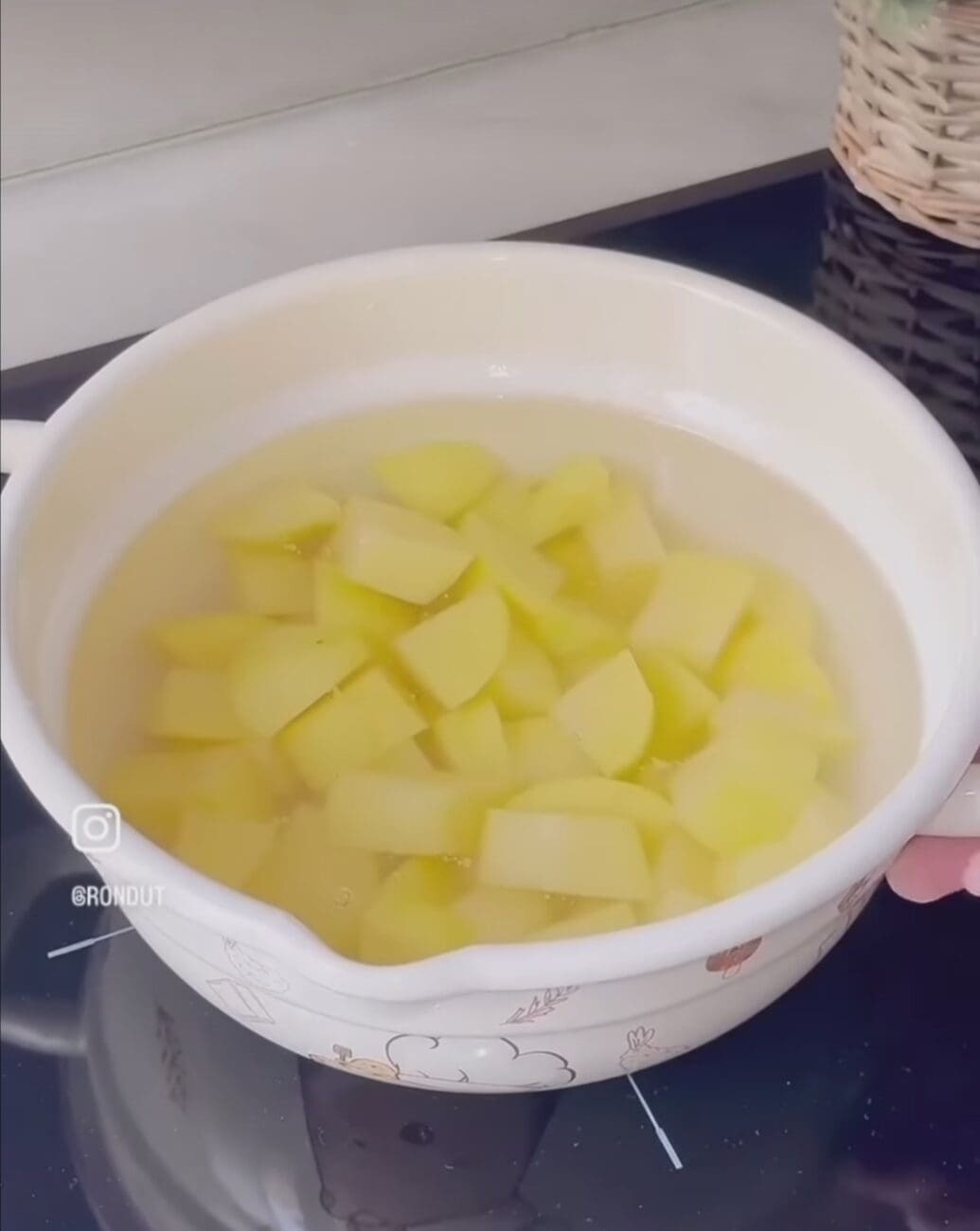 طريقة عمل مقرمشات البطاطس 