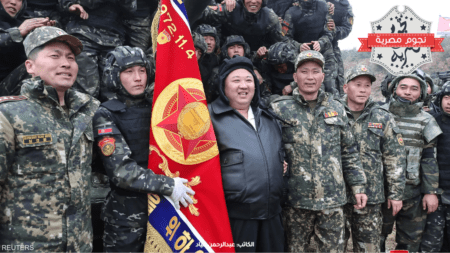 زعيم كوريا الشمالية كيم جونغ أون وسط جنوده
