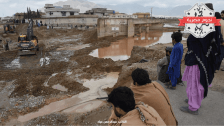 مياه الأمطار تهدد منازل قرب مدينة كويتا في باكستان